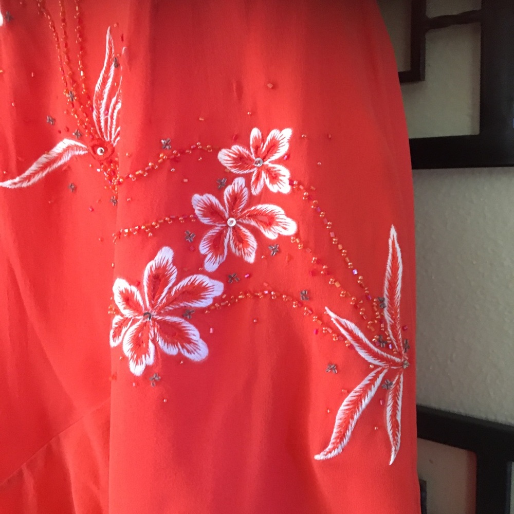 Morrell Maxie Silk Embroidered Dress Special Occasion size 6 Halter - Picture 4 of 10